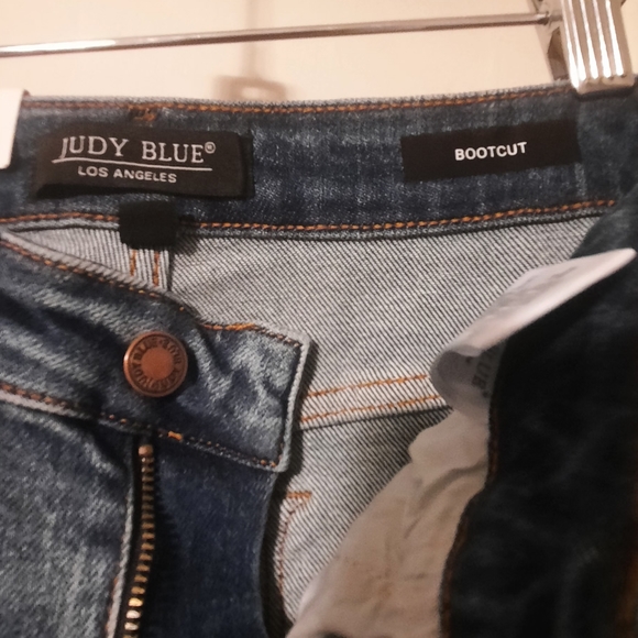 Judy Blue Bootcut Jeans Midrise. New with tags - Picture 2 of 4